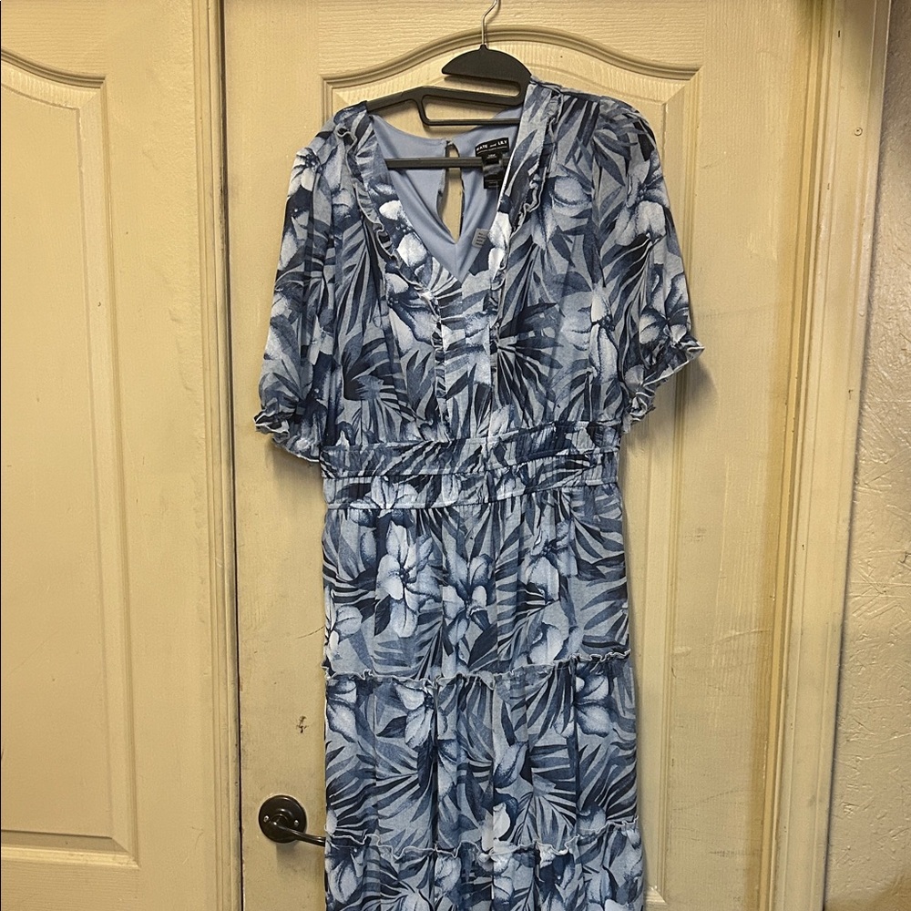 Floral Blue Maxi Dress - Picture 1 of 8